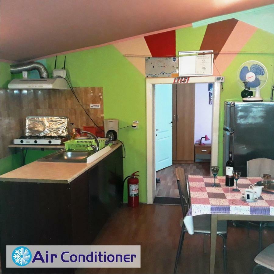 Hostel Pascalis Alesd Экстерьер фото